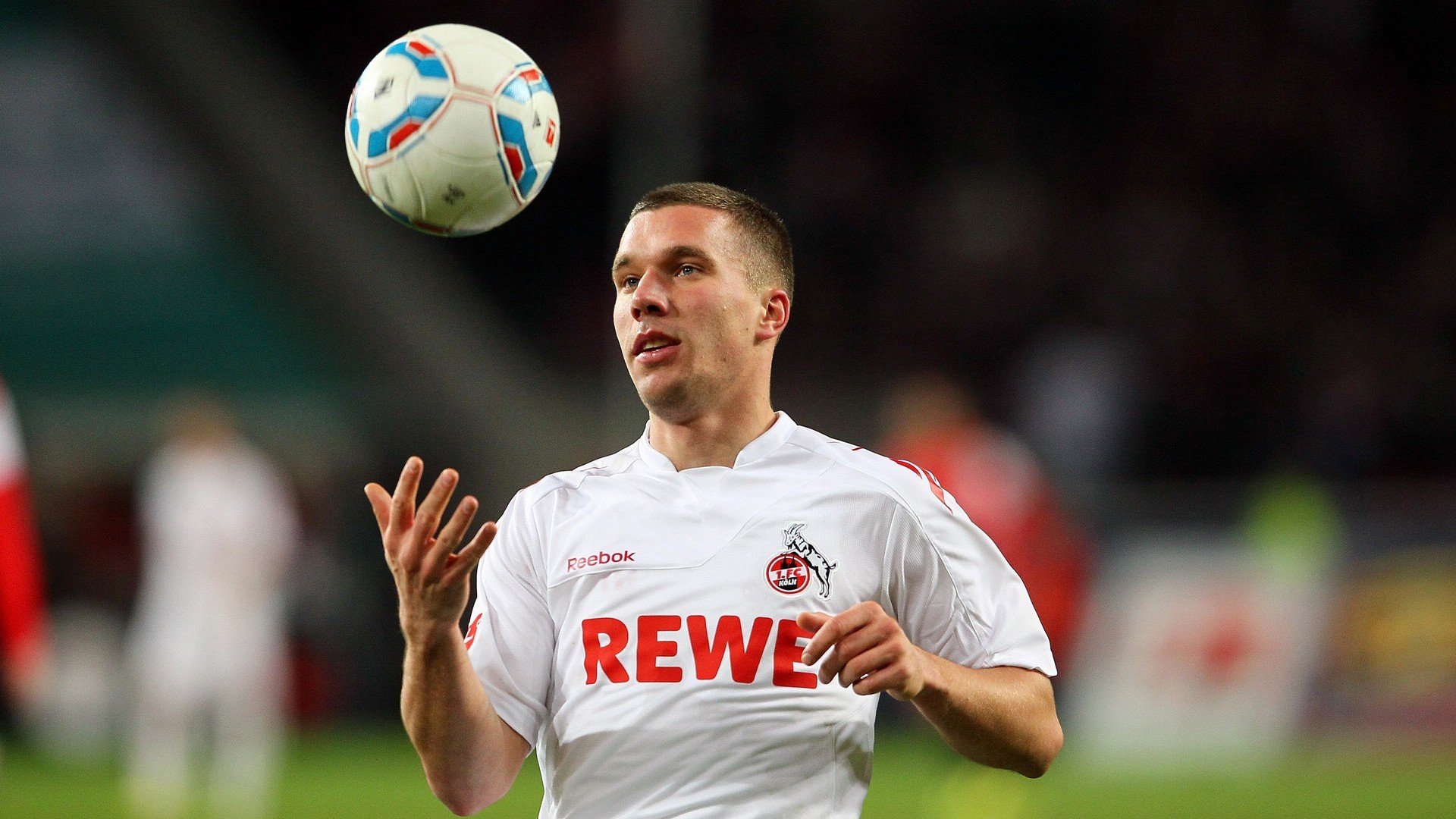 乐鱼体育官网投注-世界杯历史战役：永载足球史册的经典战斗，媒体评世界杯历史最经典比赛